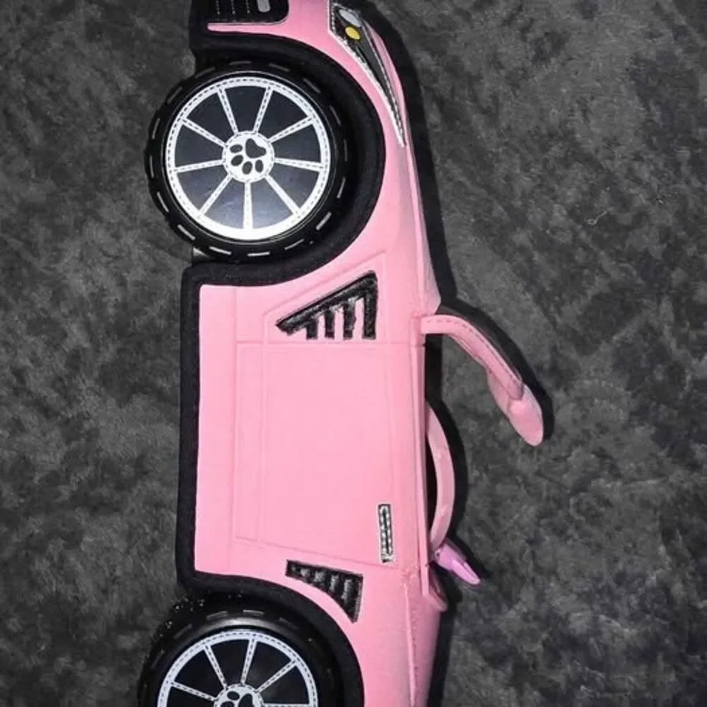Na! Na! Na! Surprise Soft Plush Convertible Car